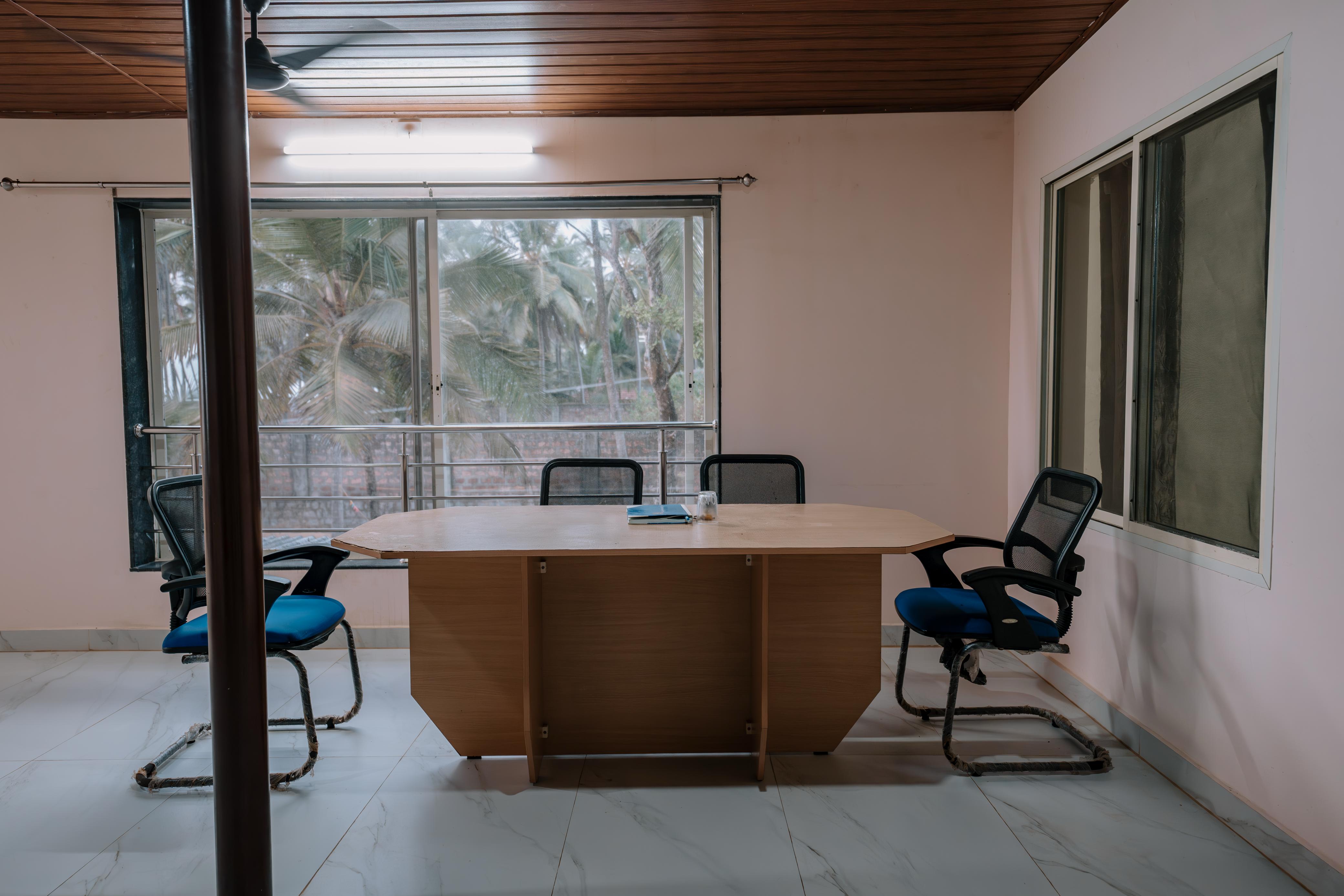 Dedicated Shared Workspace Table